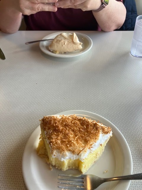 Tommy's Family Restaurant-7