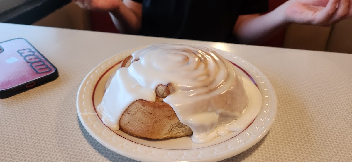 Tommy's Family Restaurant-8